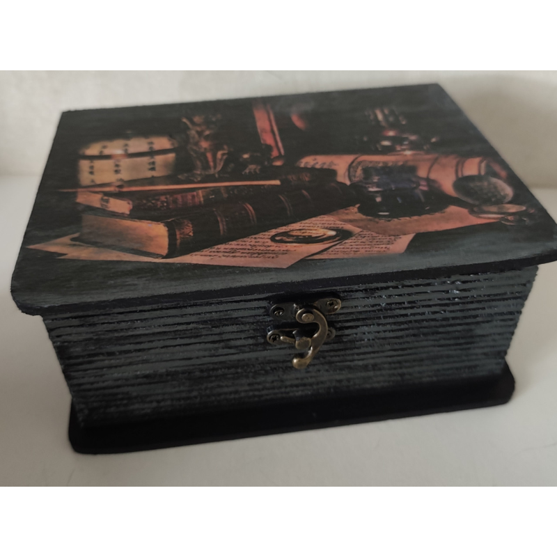 Шкатулка 13*20*9 Скринька ручна робота для прикрас, шкатулка дерев“яна, стане вишуканим подарунком для будь яких свят Шкатулка 13*20*9 Скринька ручна робота для прикрас, шкатулка дерев“яна, стане вишуканим подарунком для будь яких свят